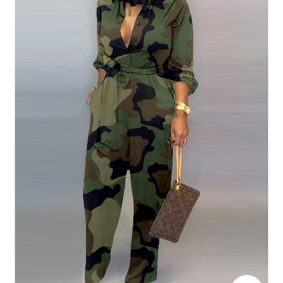 One piece - Picture 2 of 2